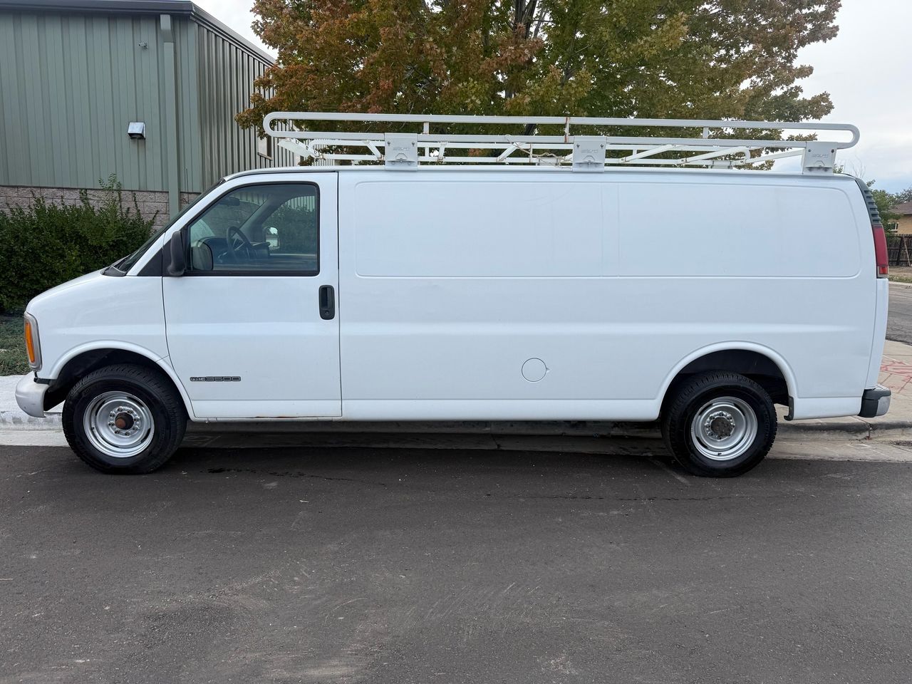 gmc savana cargo 2000 1GTHG39R7Y1172226 image gmc savana cargo 2000 1GTHG39R7Y1172226 image